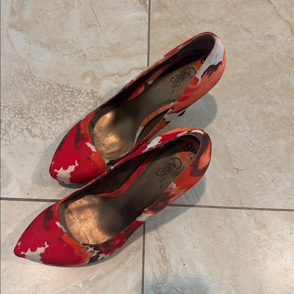 Carlos Santana 4.5" Platonic - Picture 3 of 3